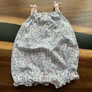 Carters 6mo bodysuit